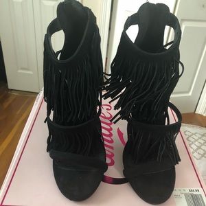 Fringe Heel
